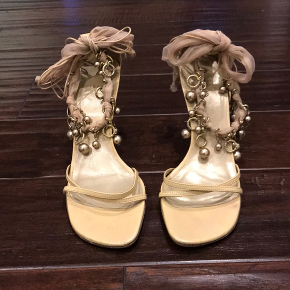 Stuart Weitzman Shoes - Stuart Weitzman High Heel